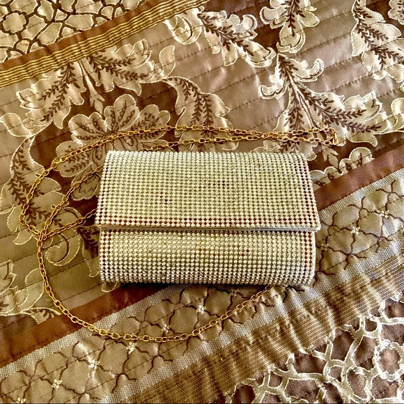 Diamanté Evening Clutch with shoulder chain - Picture 1 of 11
